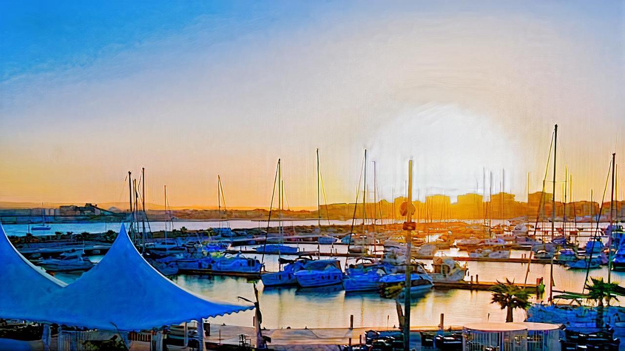 He Maria Teresa Lejlighed Torrevieja Eksteriør billede